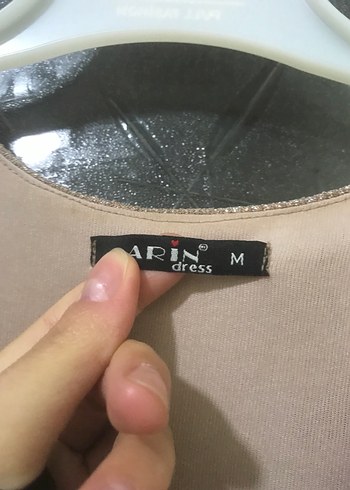 Bej Pilili Kolsuz Mini Abiye Elbise - Görsel 3