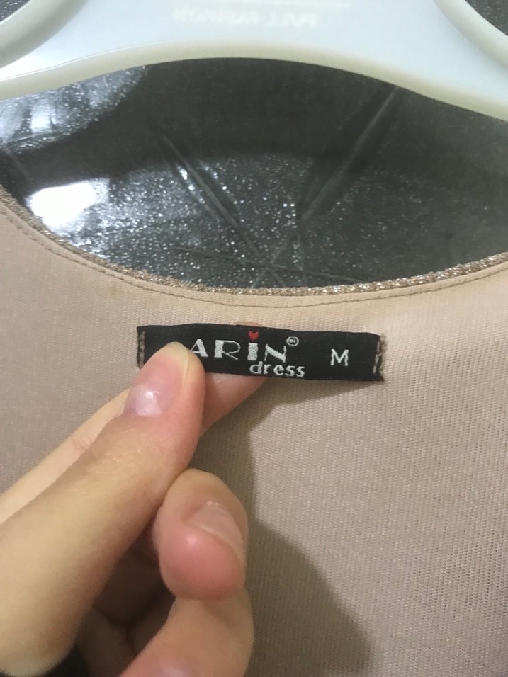 Bej Pilili Kolsuz Mini Abiye Elbise - Görsel 3