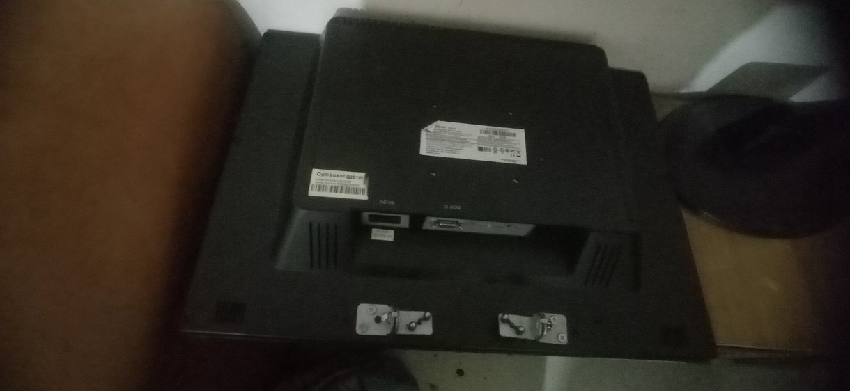 Siyah Monitör kasası yok çalışıp çalışmadığını bilmiyoruz - Görsel 4