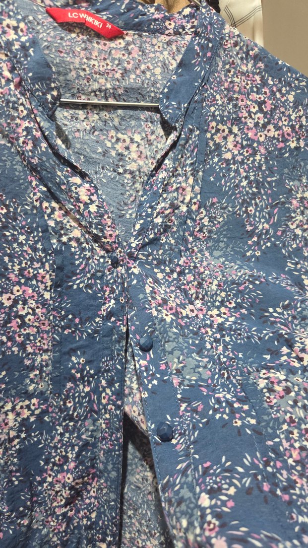 Düğmeli V Yaka Kadın Midi Gömlek - Görsel 3