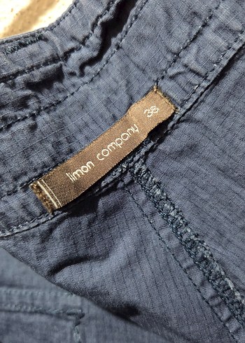 Düğmeli Koyu Mavi Mini Denim Şort - Görsel 5
