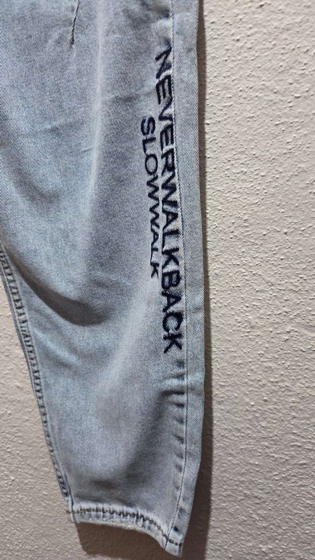 Gri Renkli Salaş Kadın Kot Pantolon - Görsel 3