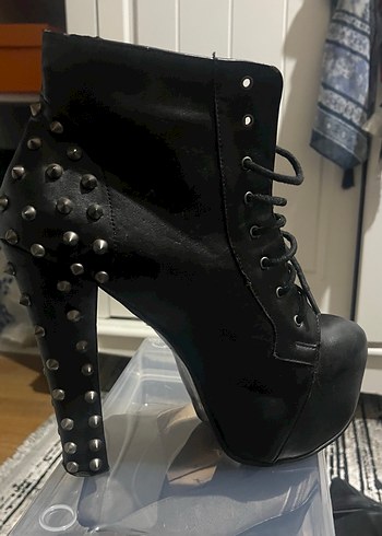 Sivri Topuklu Siyah Gotik Deri Bot - Görsel 3