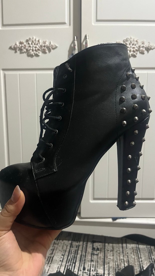 Sivri Topuklu Siyah Gotik Deri Bot - Görsel 2