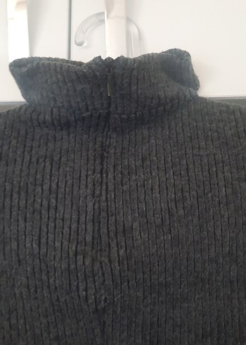 Kadın Gri Yüksek Yakalı Bağcıklı Triko Kazak - Görsel 4