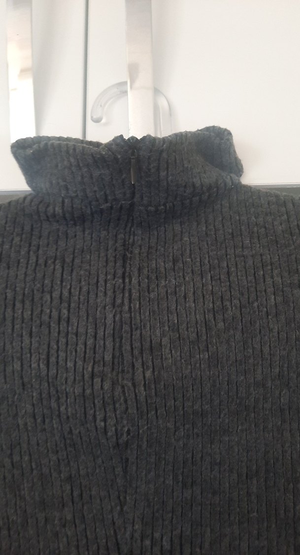 Kadın Gri Yüksek Yakalı Bağcıklı Triko Kazak - Görsel 4