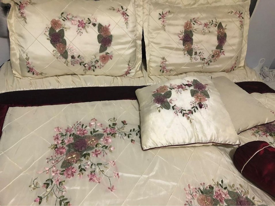 Krem bordo Çiçek Desenli kurdela işi Yastık ve Yastık Kılıfı - Görsel 2