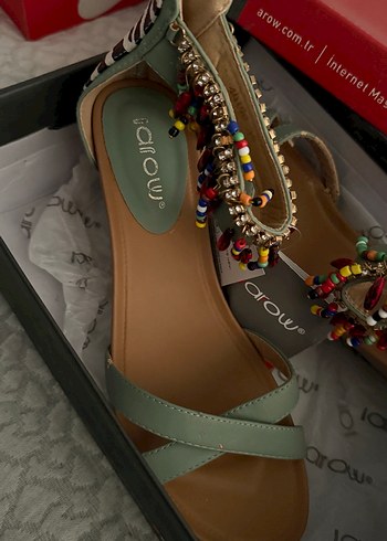 AROW Marka Boncuk Detaylı Bohem Gri Dolgu Topuklu Sandalet - Görsel 6