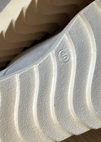 ELLE MARKA GRİ  Süet Dolgu Topuk Kadın Spor Ayakkabı - Görsel 6