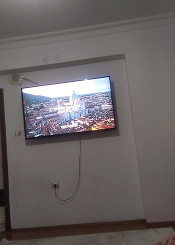 Bej Renkli Duvara Monte Monitör - Görsel 3