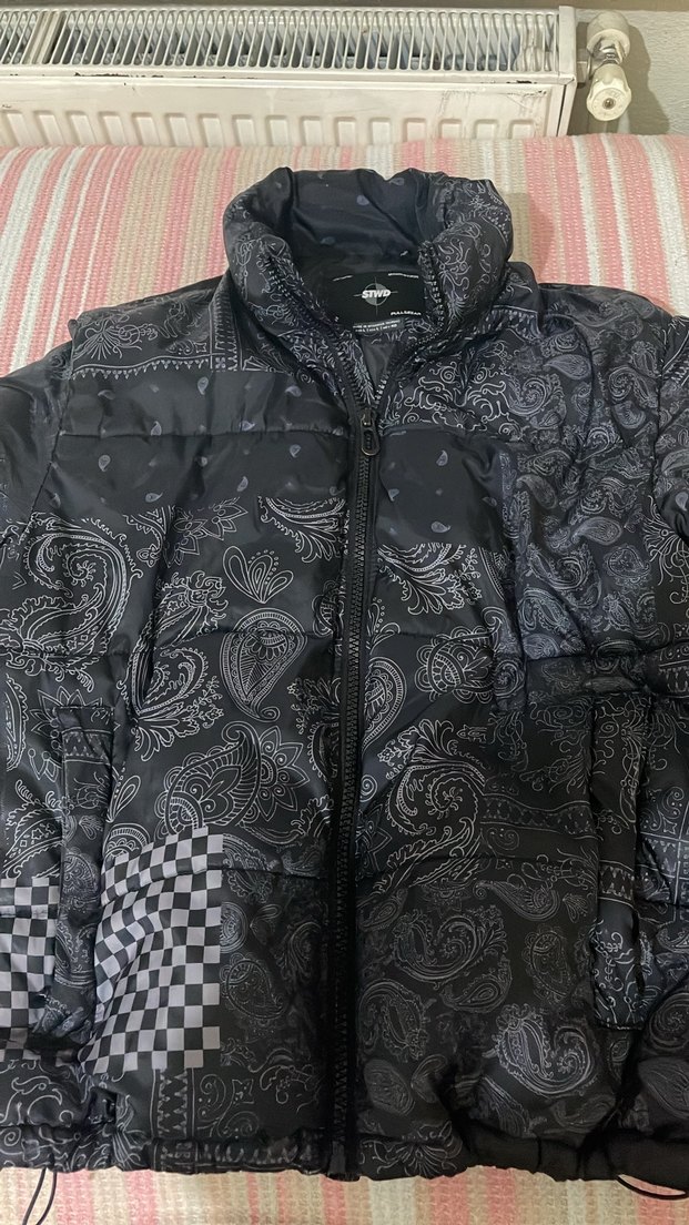 Siyah Desenli Fermuarlı puffer mont - Görsel 2