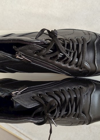 45 numara Siyah Deri Erkek Bot kauçuk taban - Görsel 3