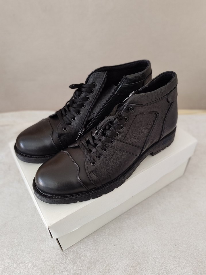 45 numara Siyah Deri Erkek Bot kauçuk taban - Görsel 5