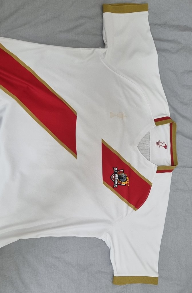 E-Spor Forması , kupa logosu sökülmüştür. Çok az giyilmiştir. - Görsel 2