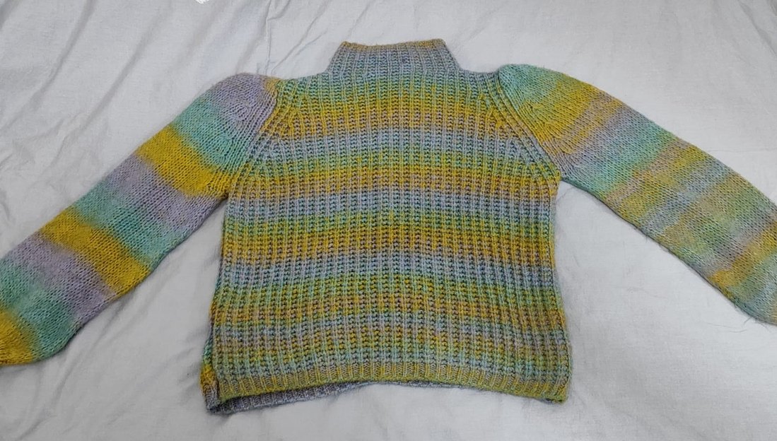 Boğazlı Çok Renkli Örgü Kadın Kazak - Görsel 2