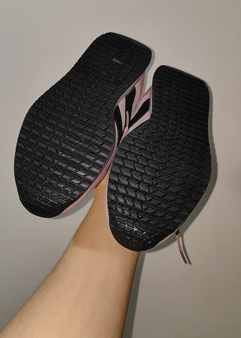 Hiç kullanılmamış Pembe Kadın Spor Ayakkabı 37 Numara. - Görsel 5