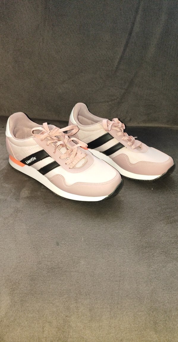 Hiç kullanılmamış Pembe Kadın Spor Ayakkabı 37 Numara. - Görsel 2