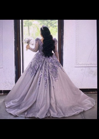 Uzun Kollu V Yaka İşlemeli Parlak Nişan Elbisesi - Görsel 3