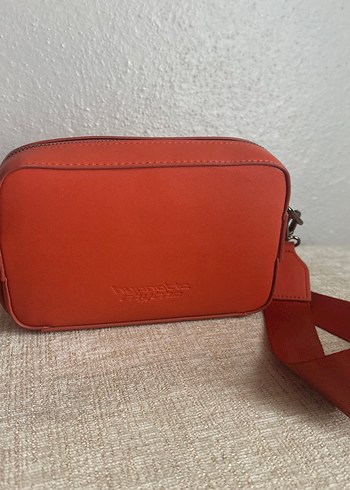 Kırmızı Deri Kadın Çapraz Çanta - Görsel 2