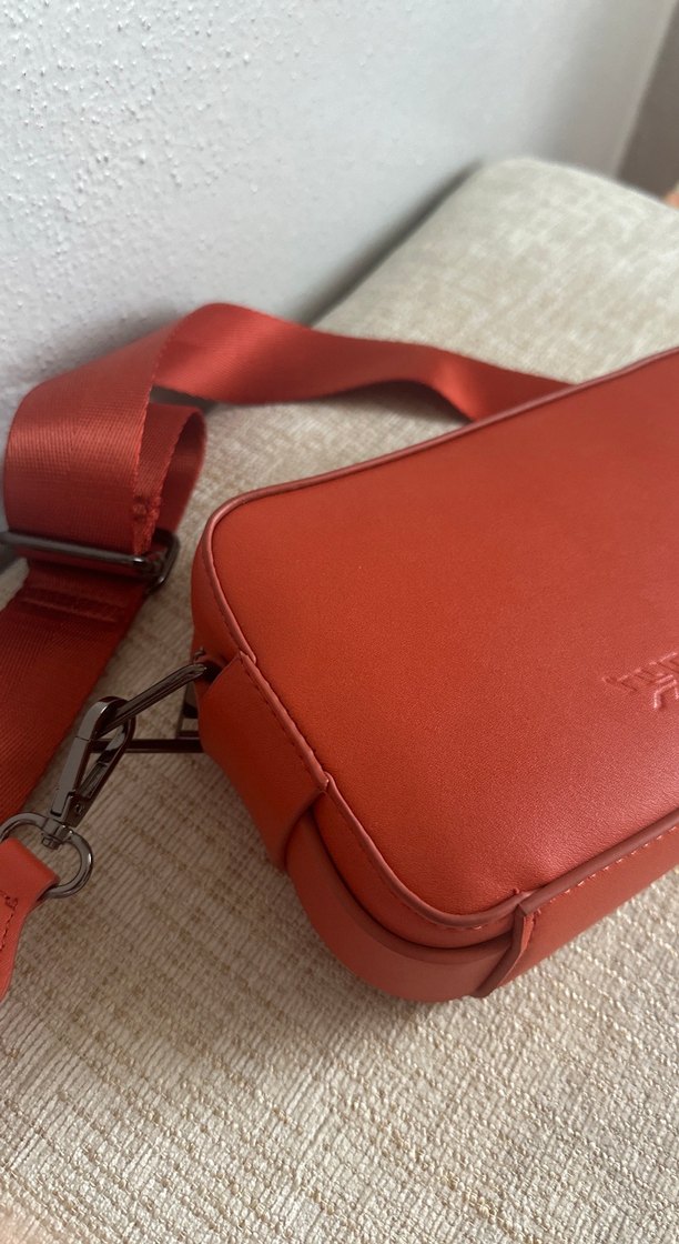 Kırmızı Deri Kadın Çapraz Çanta - Görsel 3