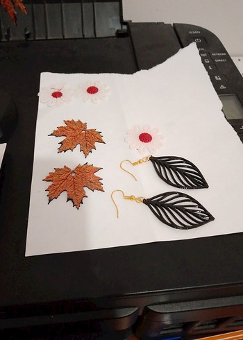 3D TASARİM Kahverengi Boncuklu Mini Bohem Küpeler - Görsel 4