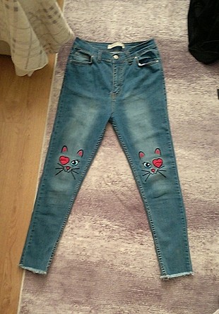 Kedi Desenli Jean