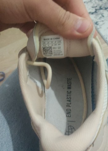 adidas 
, Spor Ayakkabı - Görsel 3