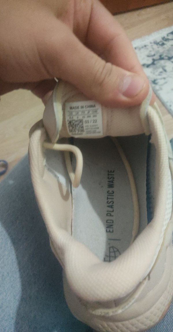 adidas 
, Spor Ayakkabı - Görsel 3