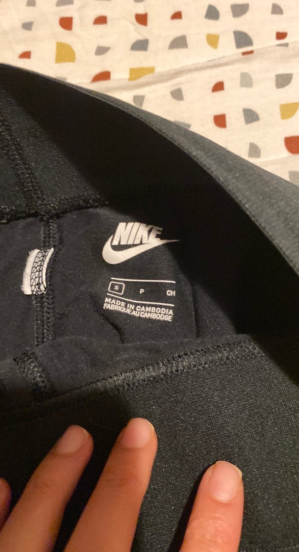 Siyah Baskılı Kadın Tayt Nike - Görsel 2