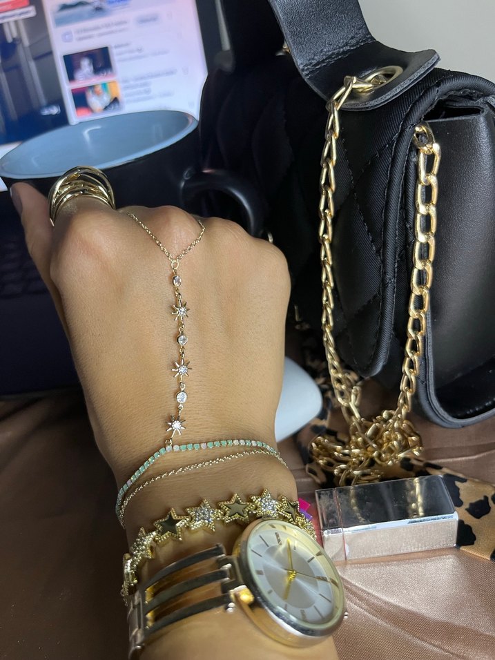 Zincir Detaylı Altın Renk Kadın El Zinciri - Görsel 2