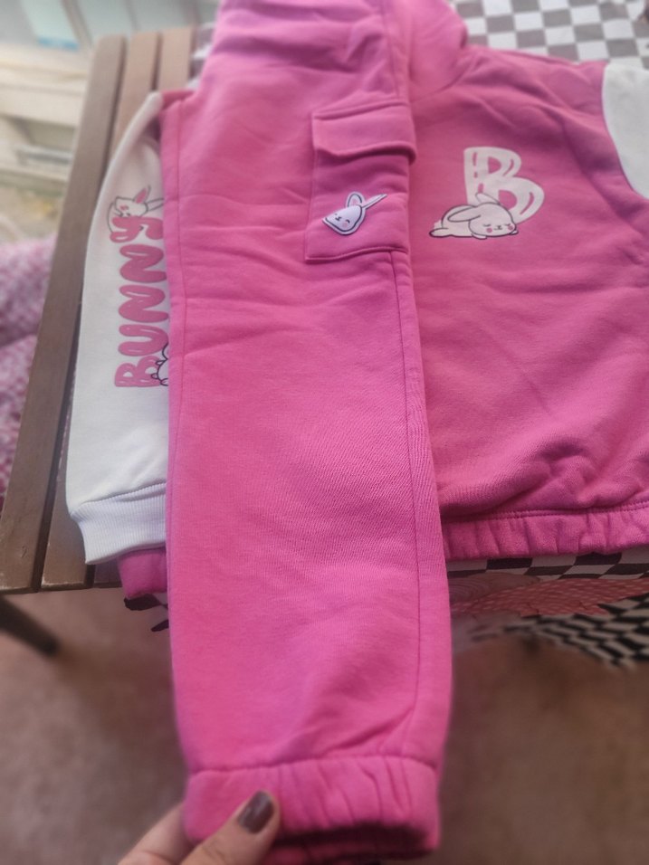 7-8 yaş kız çocuk eşoftman takimi bunny - Görsel 4