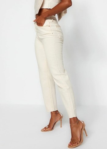 Ekru Regular Fit Midi Kadın Kot Pantolon - Görsel 2