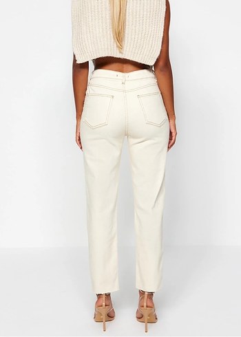 Ekru Regular Fit Midi Kadın Kot Pantolon - Görsel 4