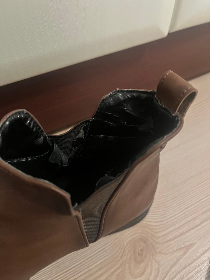 Kahverengi Deri Kadın Bot - Görsel 3