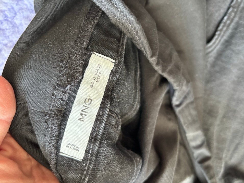 Gri Düğmeli Kadın Midi Kot Pantolon - Görsel 2