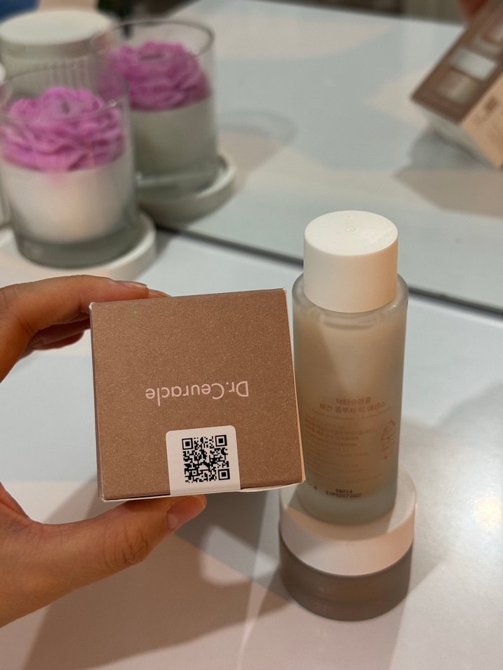 Vegan Kombucha Tea Essence Cilt Bakım Seti - Görsel 3