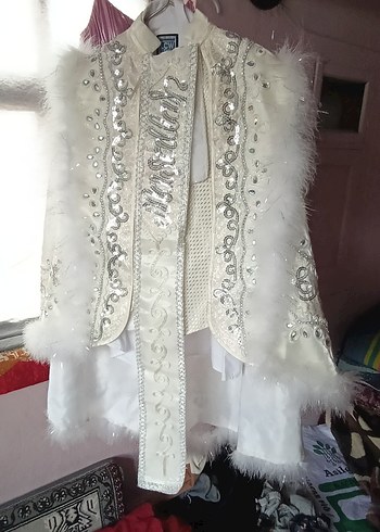 Bohem Nakışlı Beyaz Kürklü Çocuk Kostümü sünnet elbisesi - Görsel 9