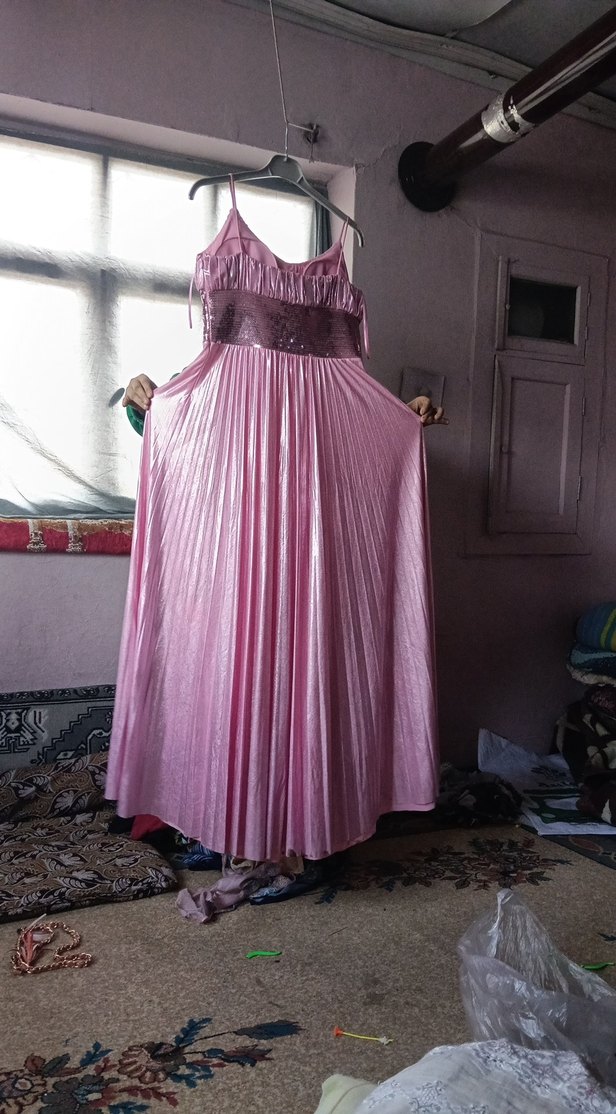 Pembe Parlak Askılı Uzun Elbise - Görsel 2