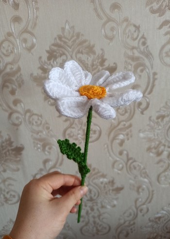 El Yapımı Beyaz Papatya Motifli Örgü Çiçek - Görsel 2