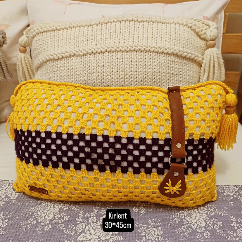 Sarı el örgüsü Kırlent - Görsel 2