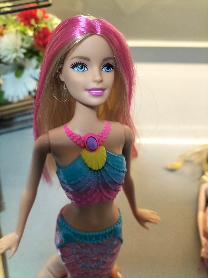 Orijinal ışıklı Deniz kızı Barbie - Görsel 5