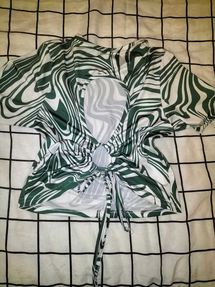 Sırt detaylı crop - Görsel 2