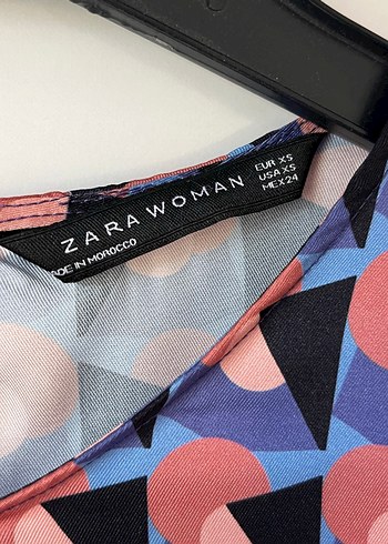 Kısa Kol Tüylü Mini Desenli Kadın Bluz - Görsel 3