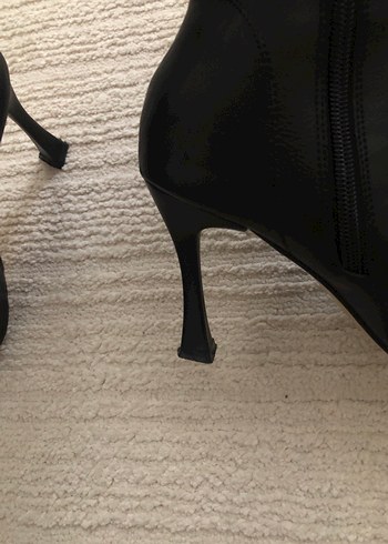 Siyah Deri Stiletto Topuklu Kadın Çizme - Görsel 4