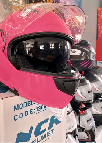 NCR Parlak Pembe Motosiklet Kaskı - Görsel 2