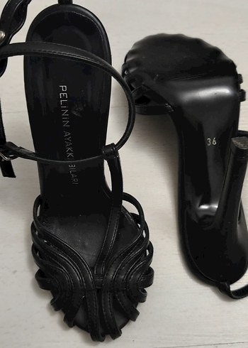 Pelinin ayakabıları Siyah Futiristik Topuklu Ayakkabı - Görsel 4