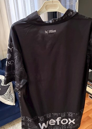 Siyah Baskılı Erkek Spor Tişörtü - Görsel 2