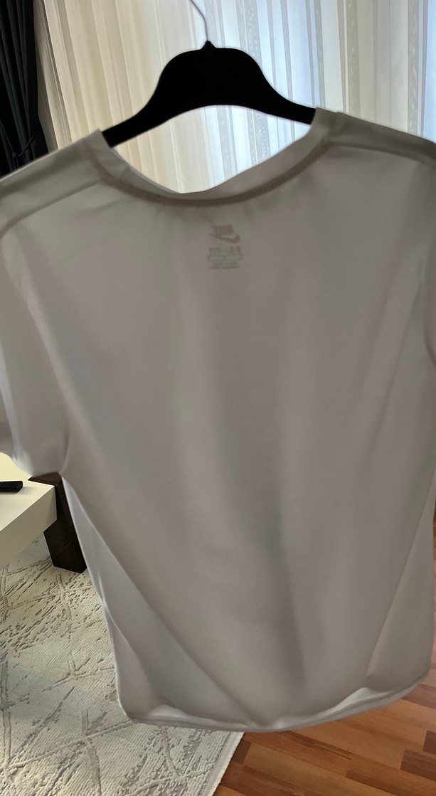 Nike Kadın/Erkek Beyaz Kısa Kollu Sade Tişört - Görsel 2