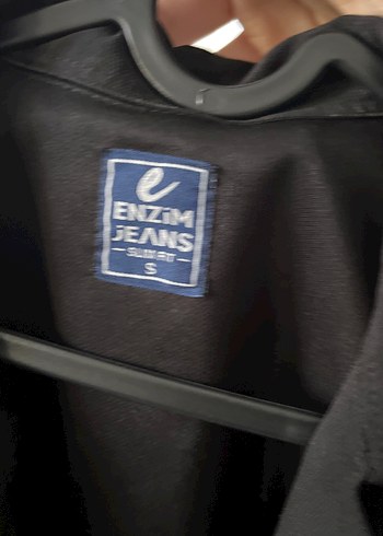 Siyah Parlak Kısa Kollu Erkek Gömlek 0 ayarinda yazliktir - Görsel 3