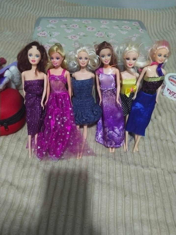 Renkli Elbiseli Bebek Seti - Görsel 3